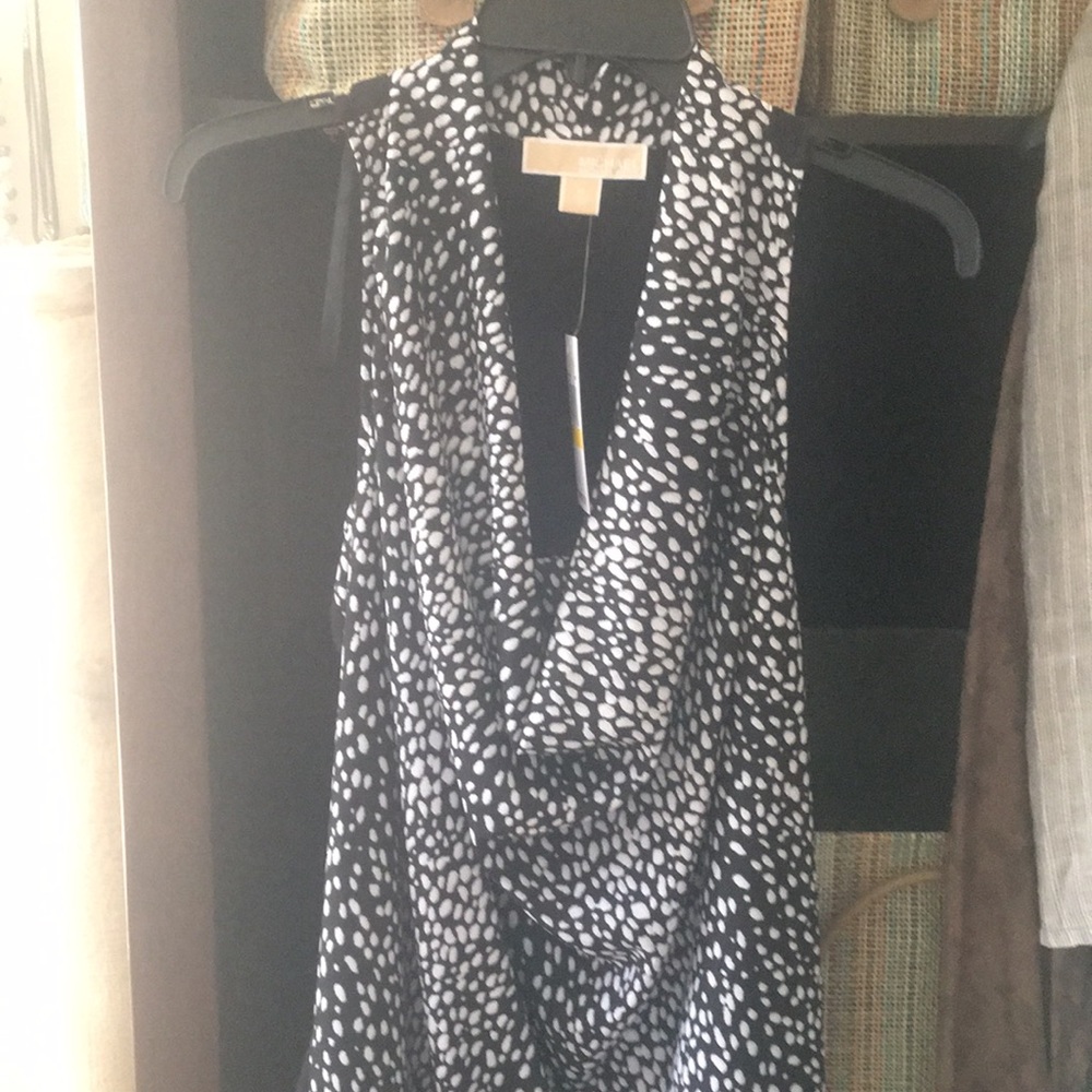 Michael Kors sleeveless drop neck top